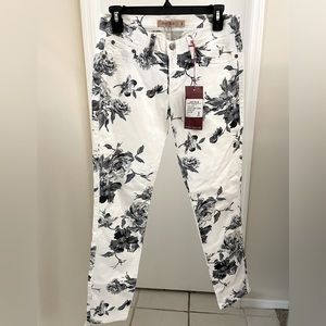 Women’s Size 9 White Judy Blue Jeans. Grey Floral Print